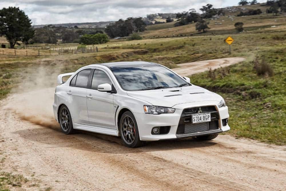 https://cdn.autogreeknews.gr/wp-content/uploads/2026/06/mitsubishi-evo-x-gravel.jpg