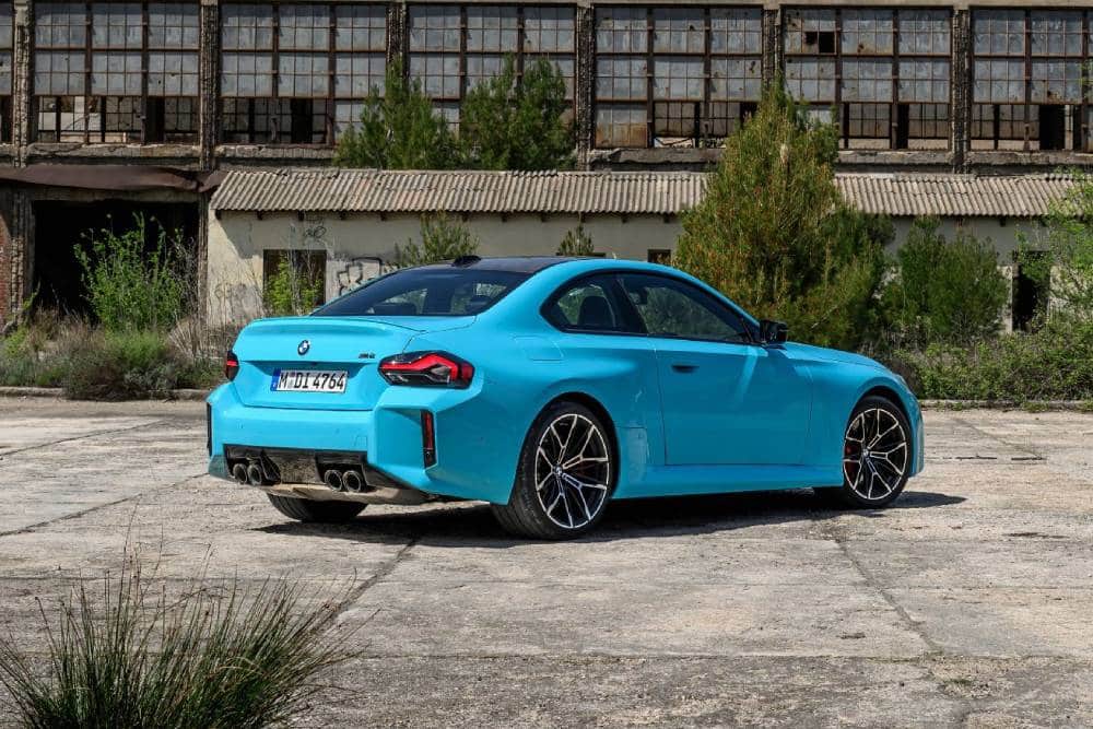 https://cdn.autogreeknews.gr/wp-content/uploads/2026/06/new-bmw-m2-xdrive-4.jpg