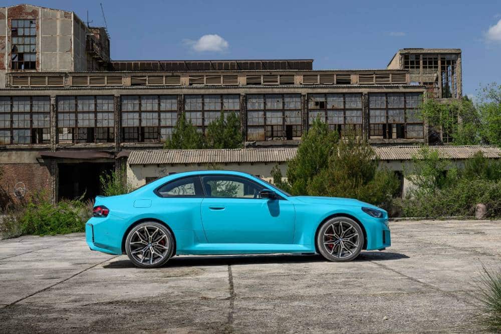 https://cdn.autogreeknews.gr/wp-content/uploads/2026/06/new-bmw-m2-xdrive-5.jpg