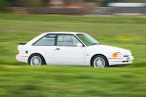 Νέο Ford Escort XR3i μας γυρίζει στα 80’s