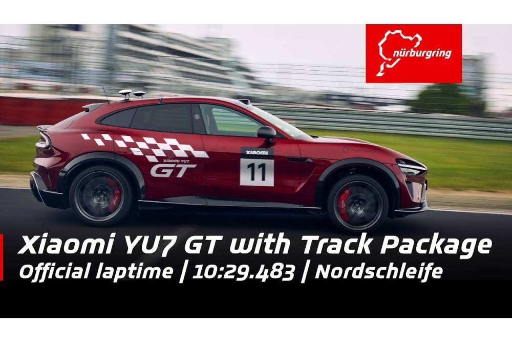 https://cdn.autogreeknews.gr/wp-content/uploads/2026/06/xiaomi-yu7-gt-demos-world-first-driverless-nurburg-1.jpg