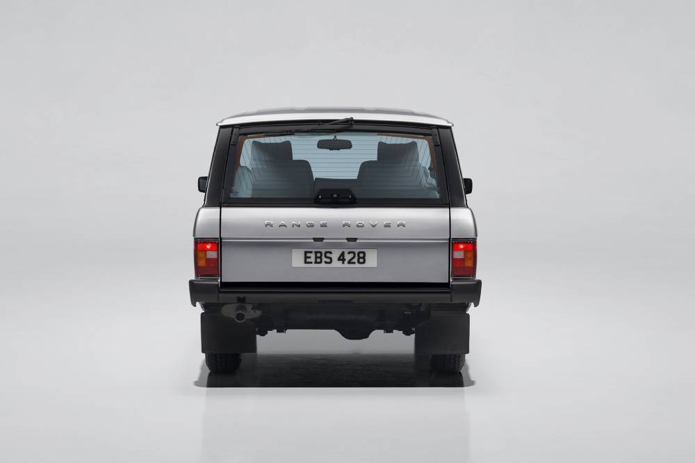 https://cdn.autogreeknews.gr/wp-content/uploads/2026/07/1993-range-rover-classic-turns-into-an-sv-ultra-lo-4.jpg