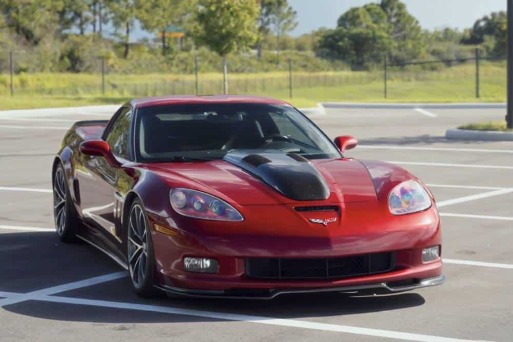 https://cdn.autogreeknews.gr/wp-content/uploads/2026/07/2010-corvette-has-just-hit-300000-miles-5.jpg