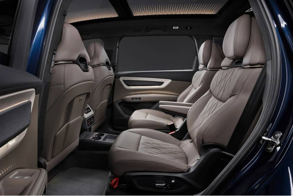 https://cdn.autogreeknews.gr/wp-content/uploads/2026/07/2027-Audi-Q9-debut-00001-2048x1108-1.jpg