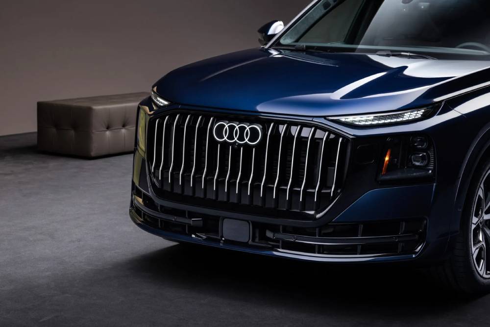 https://cdn.autogreeknews.gr/wp-content/uploads/2026/07/2027-Audi-Q9-debut-00008-2048x1536-1.jpg