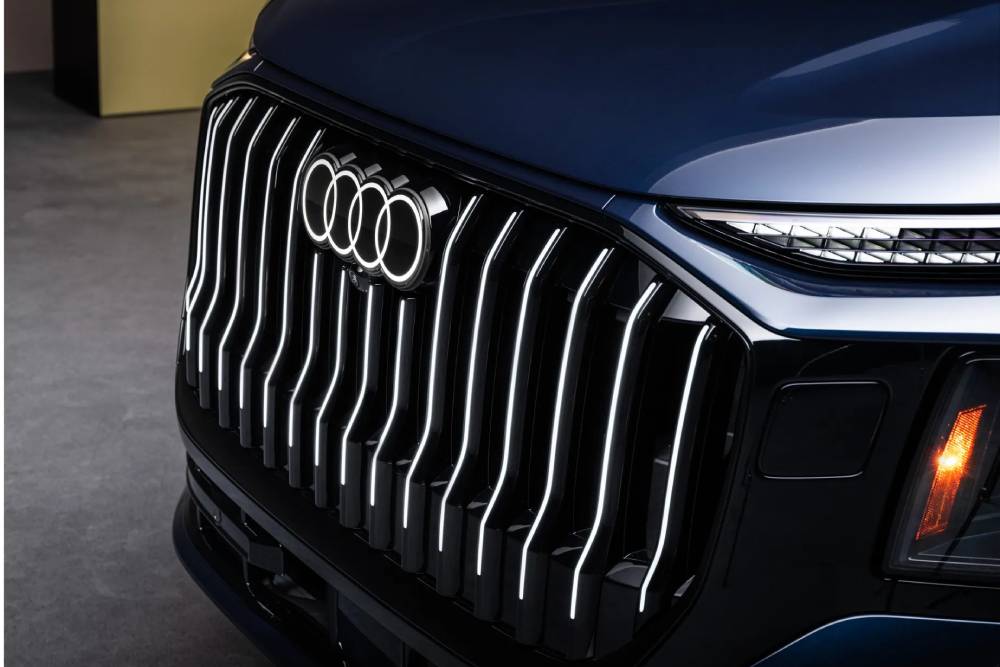 https://cdn.autogreeknews.gr/wp-content/uploads/2026/07/2027-Audi-Q9-debut-00014.jpg