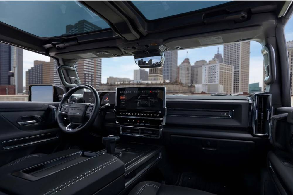 https://cdn.autogreeknews.gr/wp-content/uploads/2026/07/2027-GMC-Hummer-EV-Icon-25-715-5-2048x1366-1.jpg