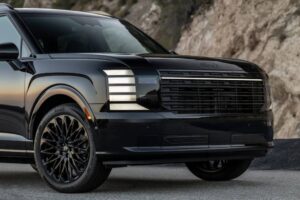 2027-Hyundai-Palisade-Hybrid-Calligraphy-Black-Ink (2)