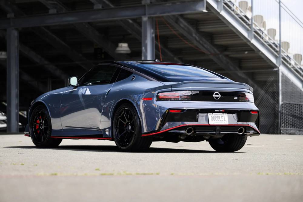https://cdn.autogreeknews.gr/wp-content/uploads/2026/07/2027-Nissan-Z-721-18-2048x1366-1.jpg