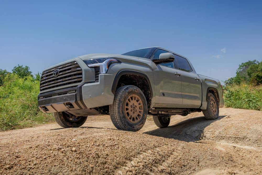 https://cdn.autogreeknews.gr/wp-content/uploads/2026/07/2027-toyota-tundra-trailhunter-13.jpg