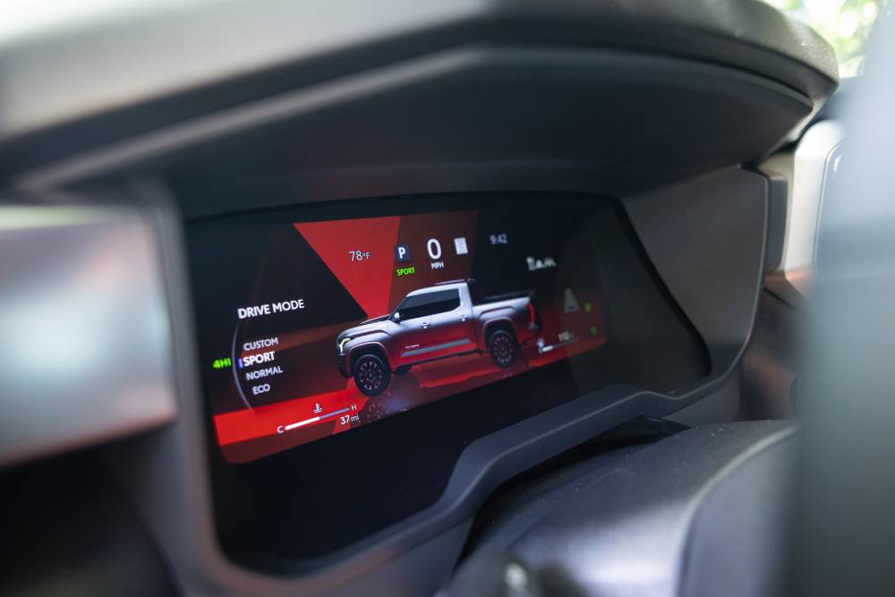https://cdn.autogreeknews.gr/wp-content/uploads/2026/07/2027-toyota-tundra-trailhunter-4.jpg