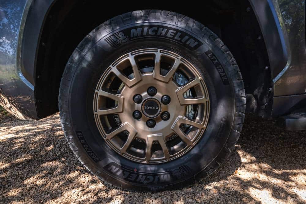 https://cdn.autogreeknews.gr/wp-content/uploads/2026/07/2027-toyota-tundra-trailhunter-8.jpg