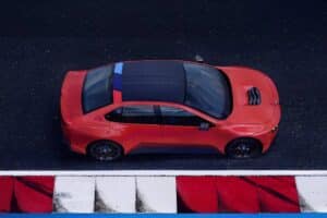 BMW_M_Concept_Neue_Klasse_i3_M_M3_2026_vyber_17