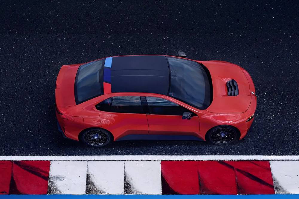 https://cdn.autogreeknews.gr/wp-content/uploads/2026/07/BMW_M_Concept_Neue_Klasse_i3_M_M3_2026_vyber_17.jpg
