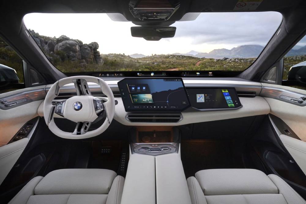 https://cdn.autogreeknews.gr/wp-content/uploads/2026/07/BMW_X5_a_iX5_2026-2.jpg