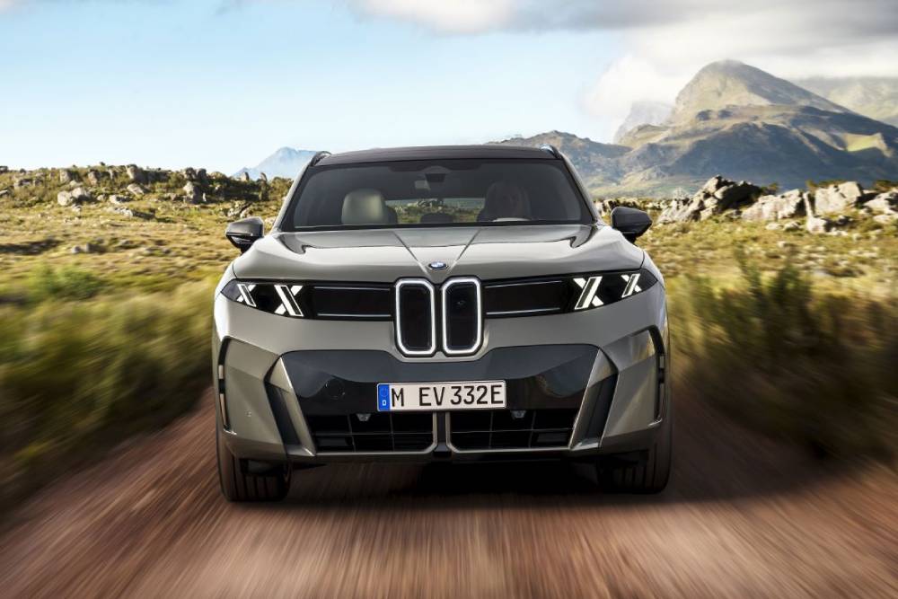 https://cdn.autogreeknews.gr/wp-content/uploads/2026/07/BMW_X5_a_iX5_2026-5.jpg
