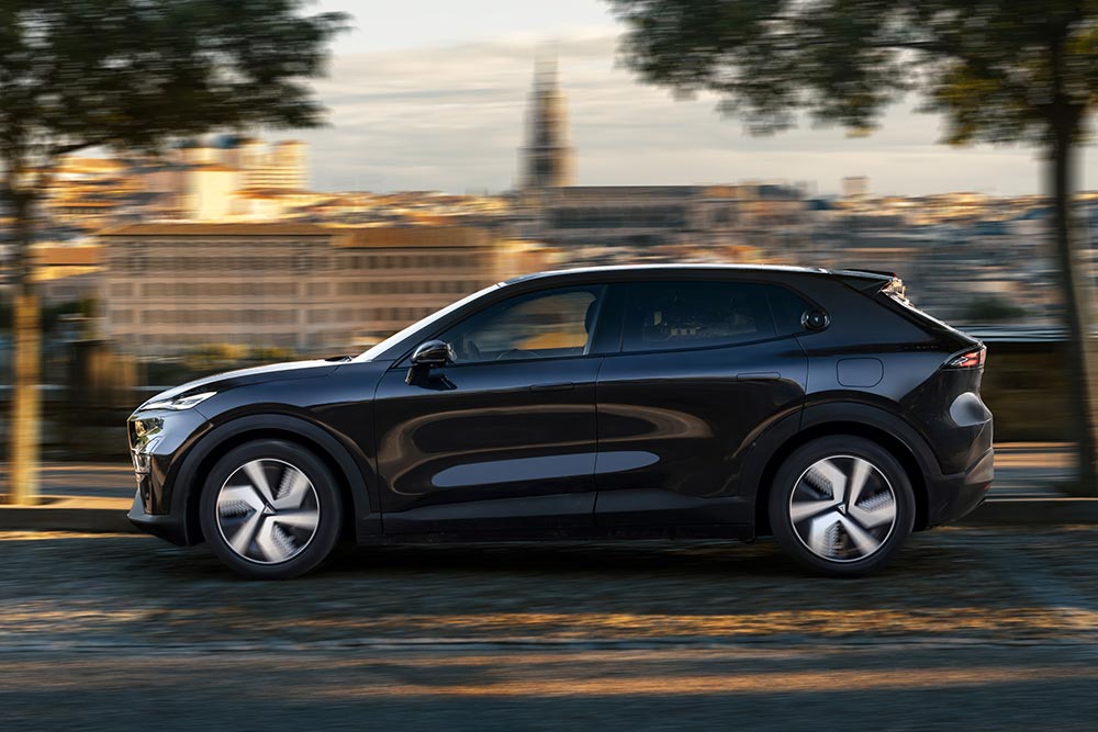 https://cdn.autogreeknews.gr/wp-content/uploads/2026/07/Changan-DEEPAL-S05_PHEV-16.jpg