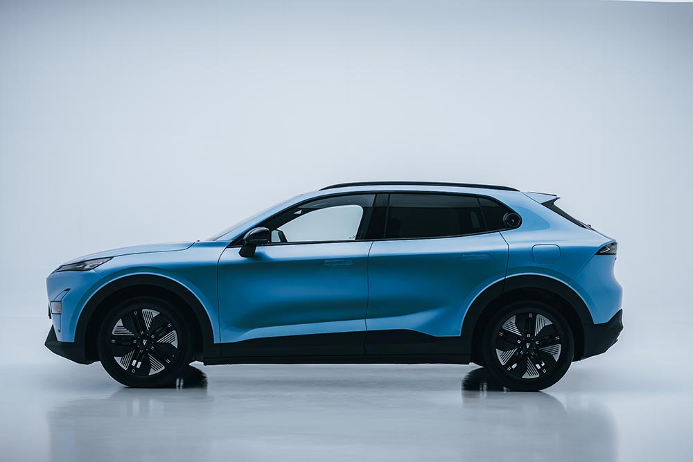 https://cdn.autogreeknews.gr/wp-content/uploads/2026/07/Changan-DEEPAL-S05_PHEV-6.jpg