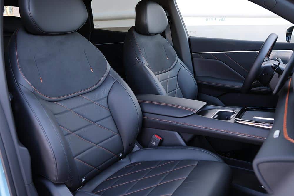 https://cdn.autogreeknews.gr/wp-content/uploads/2026/07/Changan-Deepal-S05-PHEV-interior-15.jpg