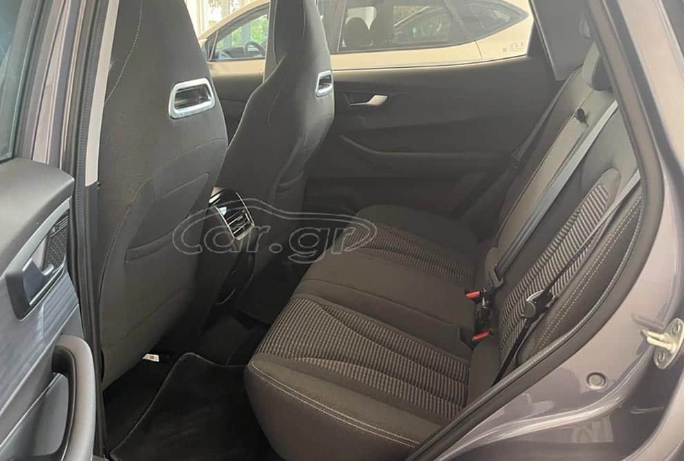https://cdn.autogreeknews.gr/wp-content/uploads/2026/07/Chery-Tiggo-4-Hybrid-used-8.jpg