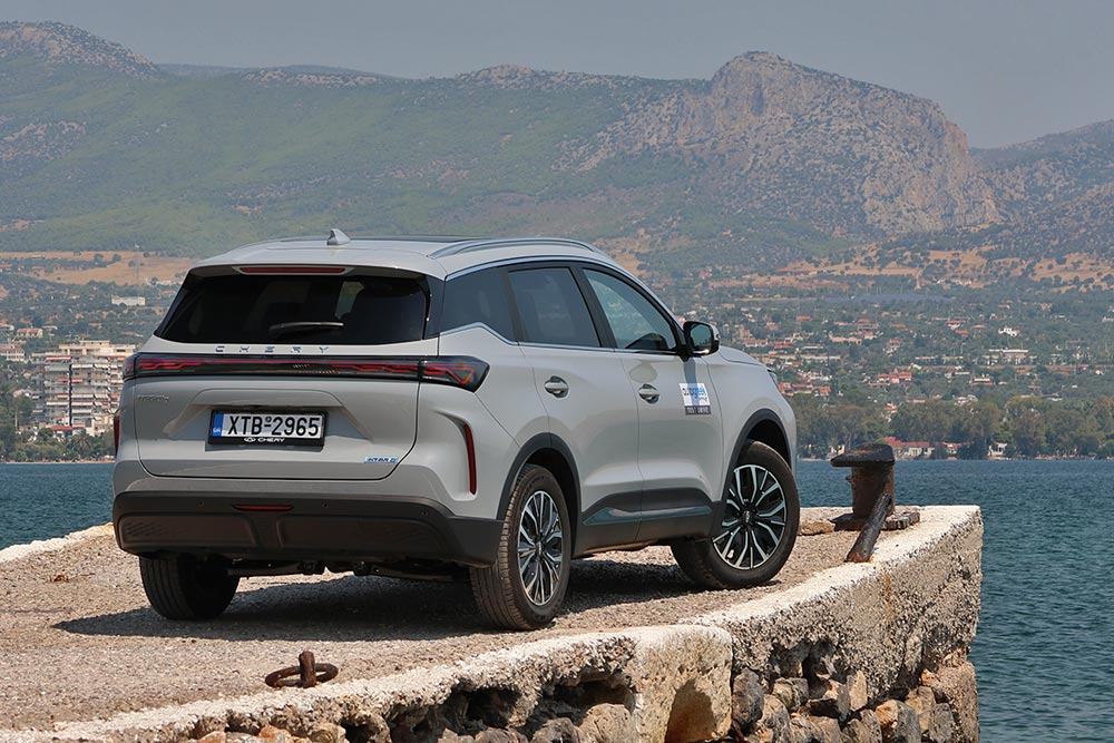 https://cdn.autogreeknews.gr/wp-content/uploads/2026/07/Chery-Tiggo-7-Hybrid-18.jpg