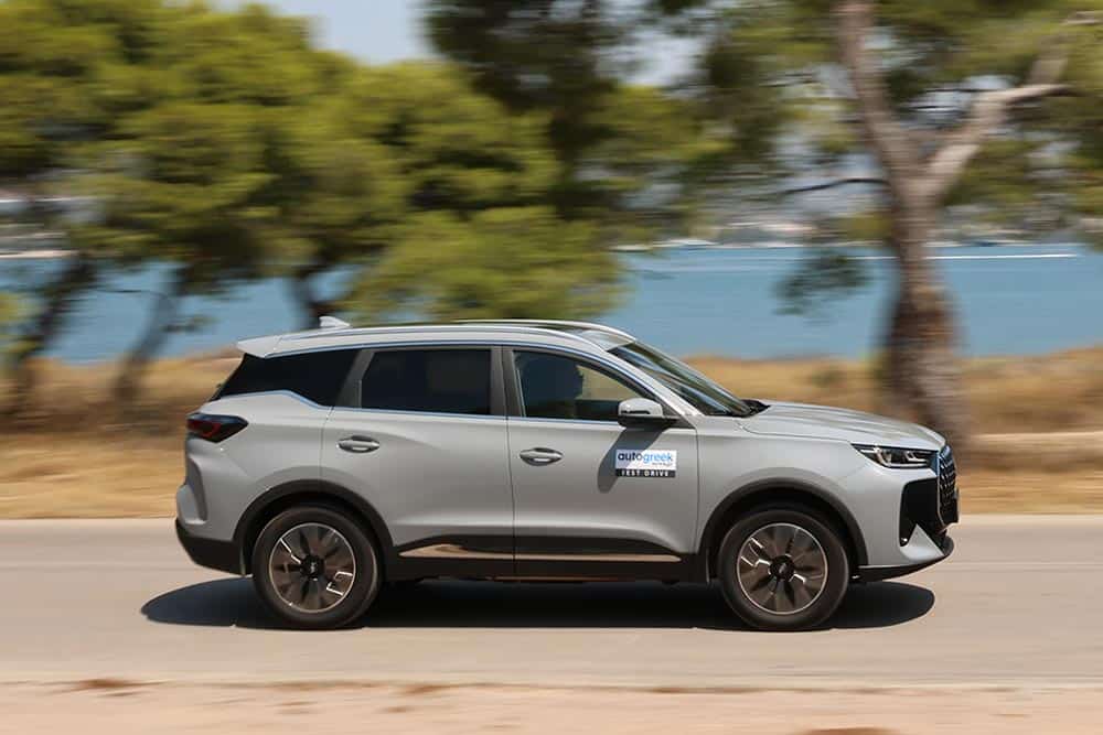 https://cdn.autogreeknews.gr/wp-content/uploads/2026/07/Chery-Tiggo-7-Hybrid-19.jpg