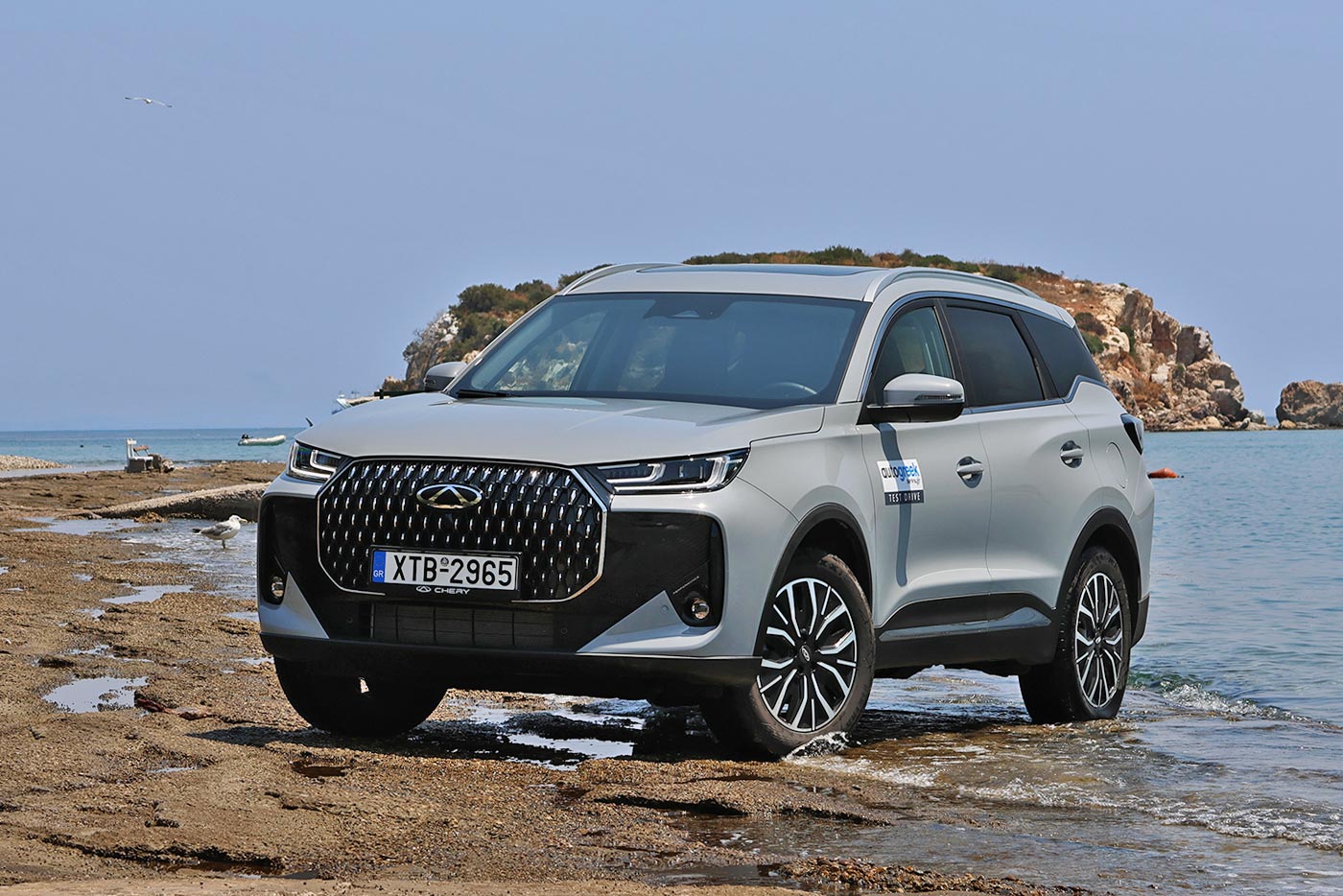 https://cdn.autogreeknews.gr/wp-content/uploads/2026/07/Chery-Tiggo-7-Hybrid-30.jpg