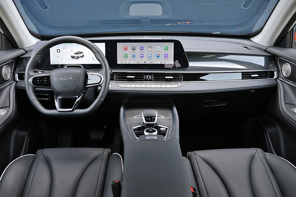 https://cdn.autogreeknews.gr/wp-content/uploads/2026/07/Chery-Tiggo-7-Hybrid-interior-1.jpg