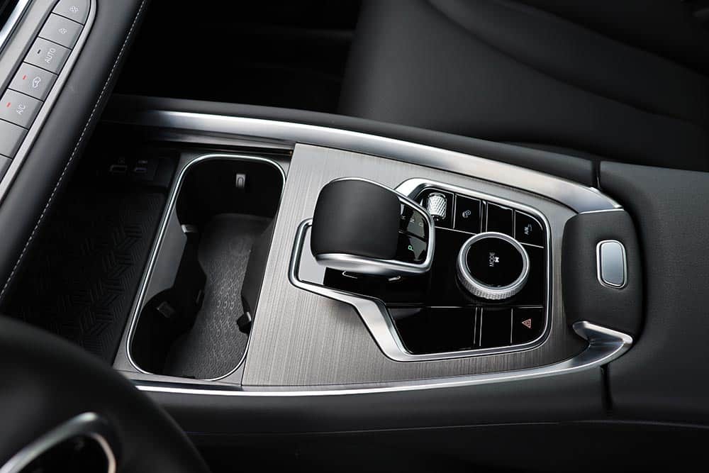 https://cdn.autogreeknews.gr/wp-content/uploads/2026/07/Chery-Tiggo-7-Hybrid-interior-3.jpg