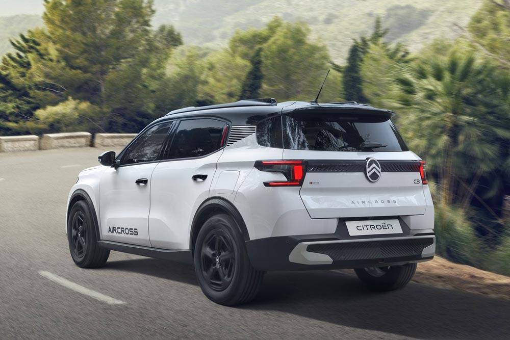 https://cdn.autogreeknews.gr/wp-content/uploads/2026/07/Citroen-C3-Aircross-1.jpg