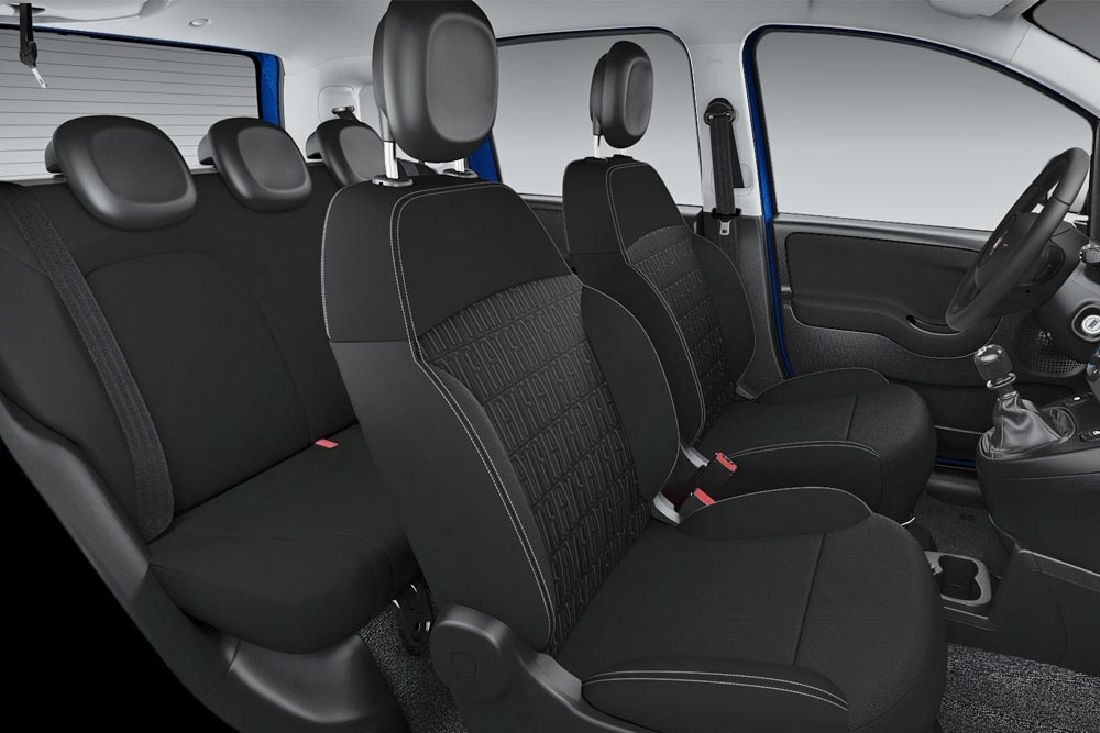 https://cdn.autogreeknews.gr/wp-content/uploads/2026/07/Fiat-Pandina-interior-1.jpg