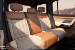 Geely-Galaxy-Cruiser-700-China-6_result22-1