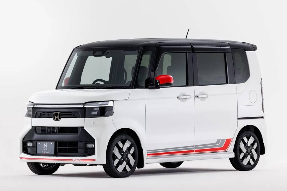 https://cdn.autogreeknews.gr/wp-content/uploads/2026/07/Honda-N-Box-Honda-Access-Sporty-Style-4-2048x1366-1.jpg