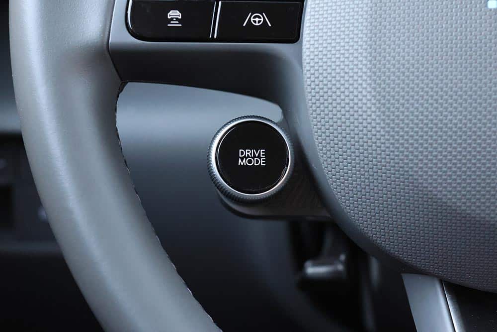 https://cdn.autogreeknews.gr/wp-content/uploads/2026/07/Hyundai-Inster-Cross-interior-10.jpg