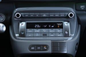 Hyundai Inster Cross interior (11)