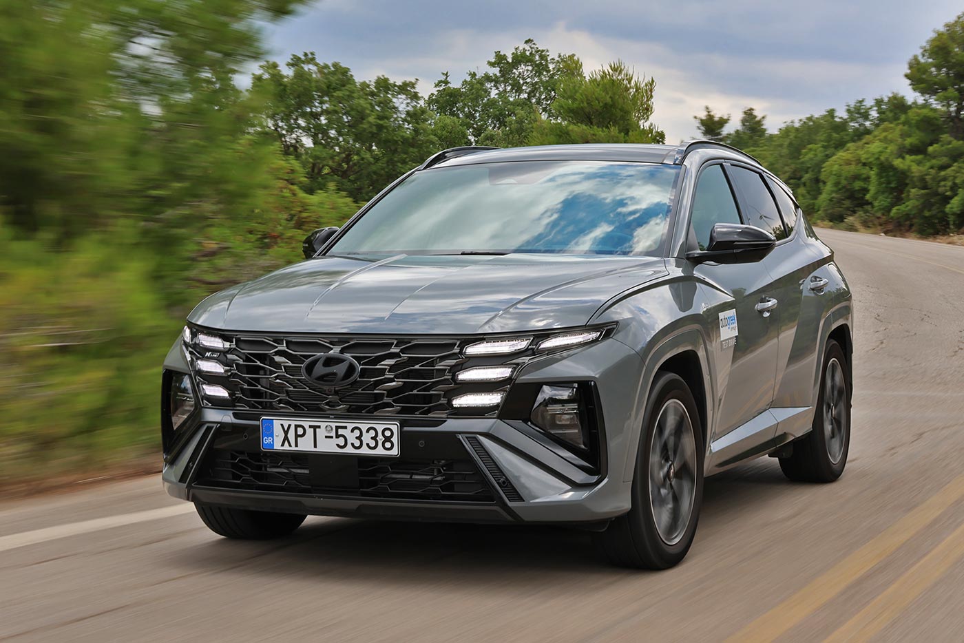 https://cdn.autogreeknews.gr/wp-content/uploads/2026/07/Hyundai-Tucson-PHEV-2026-17.jpg