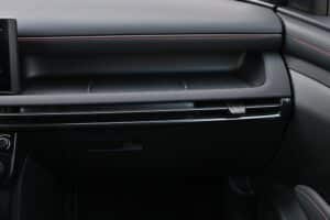 Hyundai Tucson PHEV interior (4)