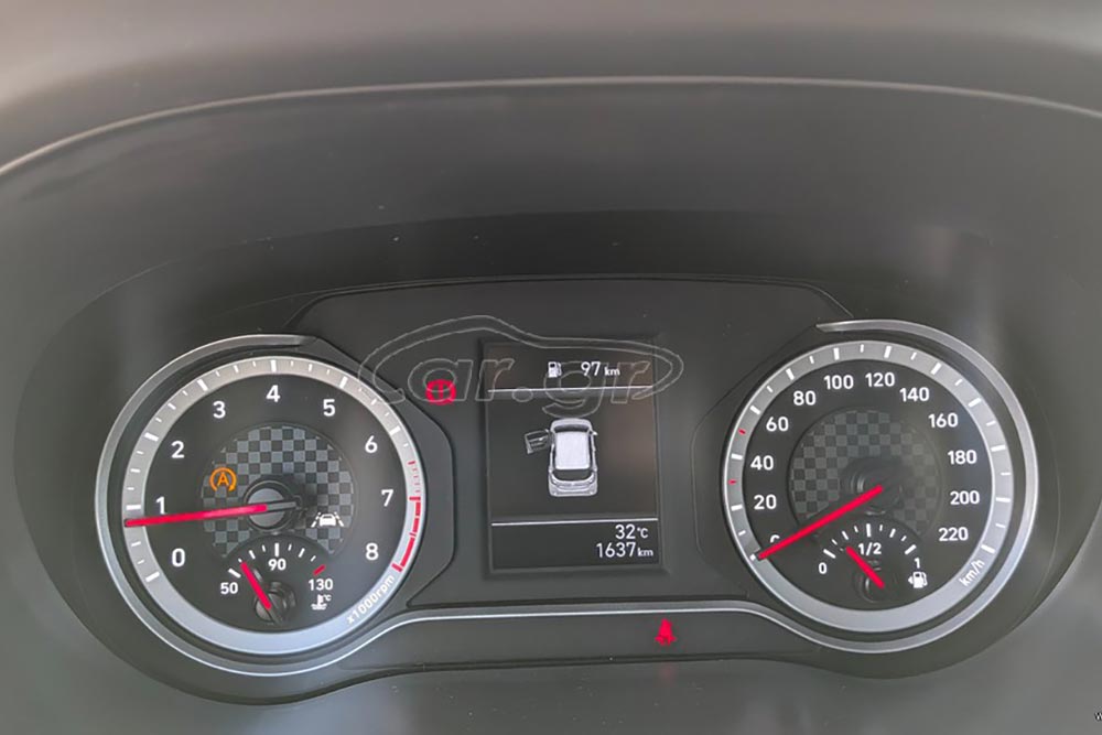 https://cdn.autogreeknews.gr/wp-content/uploads/2026/07/Hyundai-i10-2023-used-2.jpg