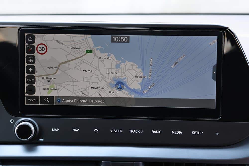 https://cdn.autogreeknews.gr/wp-content/uploads/2026/07/Hyundai-i20-1.0T-90-PS-7DCT-27.jpg
