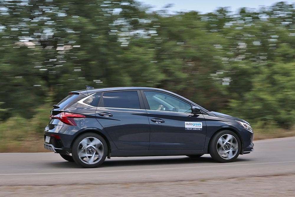 https://cdn.autogreeknews.gr/wp-content/uploads/2026/07/Hyundai-i20-1.0T-90-PS-7DCT-3.jpg