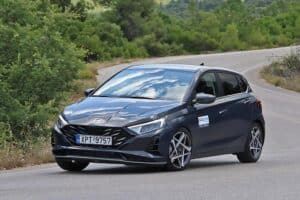 Hyundai i20 1.0T 90 PS 7DCT (8)