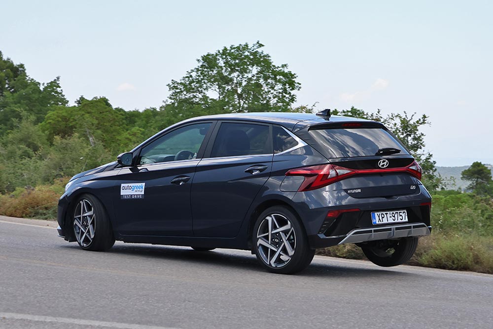 https://cdn.autogreeknews.gr/wp-content/uploads/2026/07/Hyundai-i20-1.0T-90-PS-7DCT-9.jpg