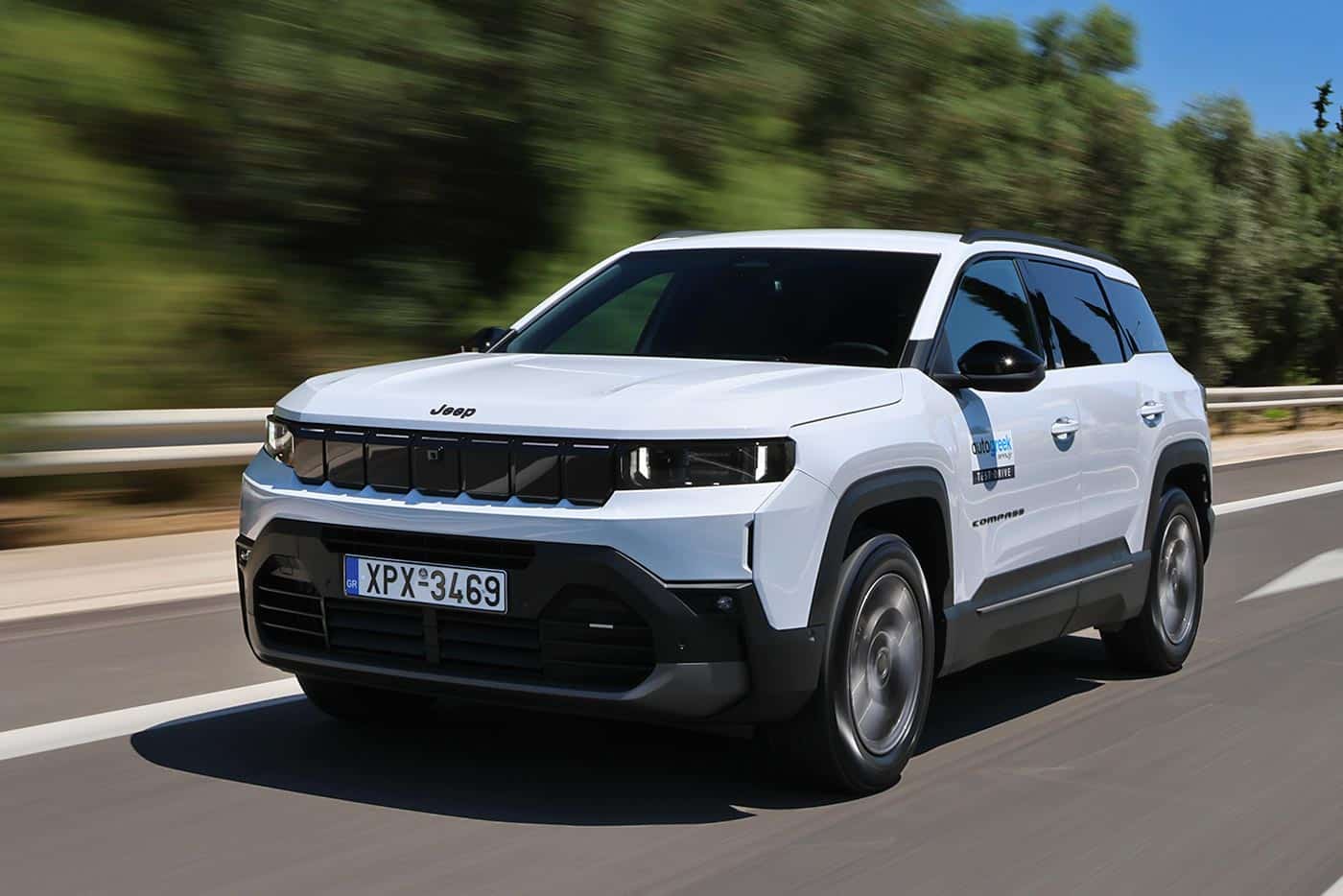 https://cdn.autogreeknews.gr/wp-content/uploads/2026/07/Jeep-Compass-Hybrid-145.jpg