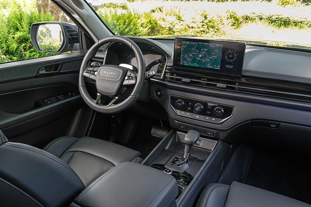 https://cdn.autogreeknews.gr/wp-content/uploads/2026/07/KGM-Musso-2026-8.jpg