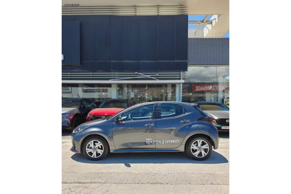 https://cdn.autogreeknews.gr/wp-content/uploads/2026/07/Mazda2-Hybrid-2025-used-3.jpg