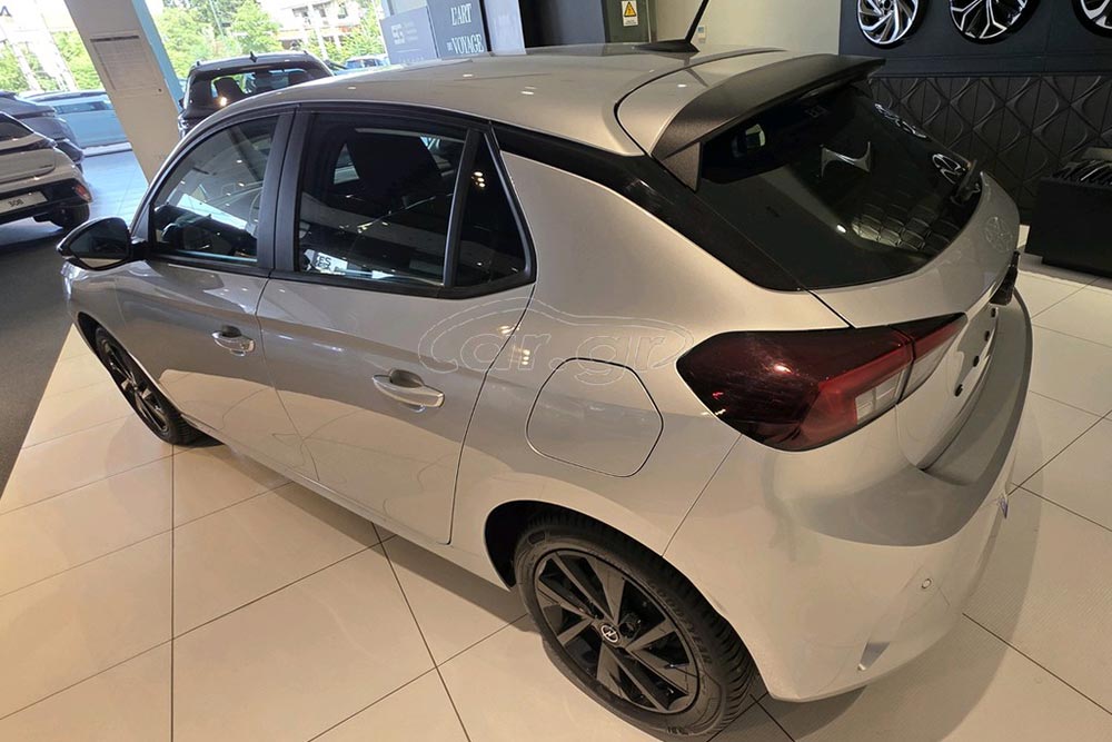 https://cdn.autogreeknews.gr/wp-content/uploads/2026/07/Opel-Corsa-2025-used-3.jpg