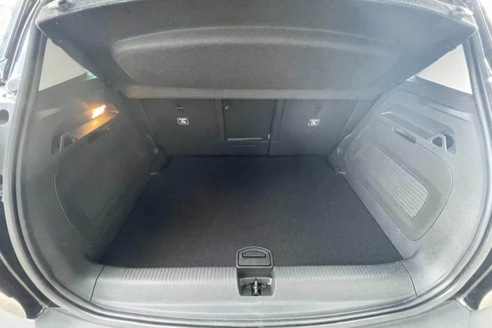 https://cdn.autogreeknews.gr/wp-content/uploads/2026/07/Opel-Crossland-2023-8.jpg