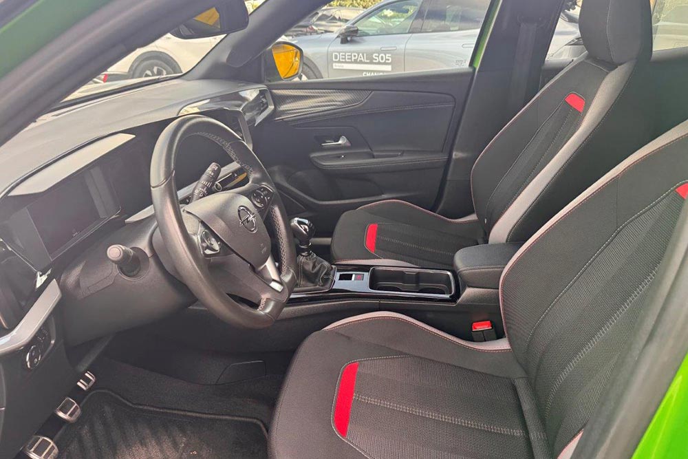 https://cdn.autogreeknews.gr/wp-content/uploads/2026/07/Opel-Mokka-2023-used-7.jpg
