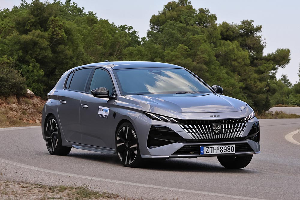 https://cdn.autogreeknews.gr/wp-content/uploads/2026/07/Peugeot-308-1.2-Hybrid-145-16.jpg
