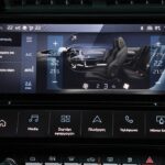 Peugeot 308 1.2 Hybrid 145 interior (7)